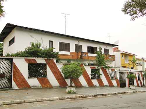 Casa terrea de 600m² com 9 quartos em Jardim Guapíra