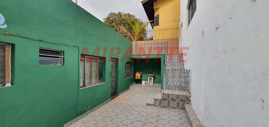 Sobrado de 420m² com 3 quartos em Jardim Guapíra