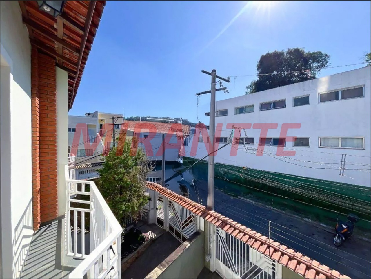 Sobrado de 125m² com 3 quartos em Jardim Virginia Bianca