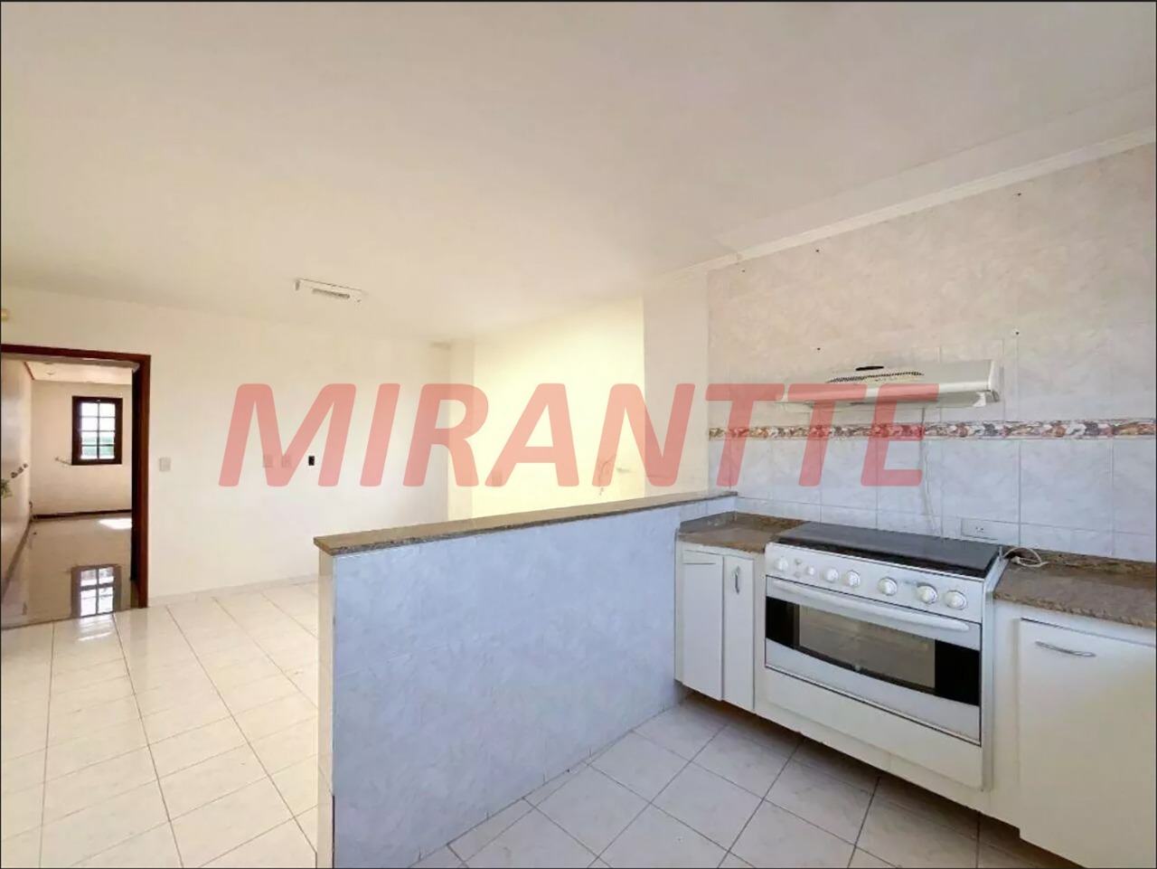 Sobrado de 125m² com 3 quartos em Jardim Virginia Bianca