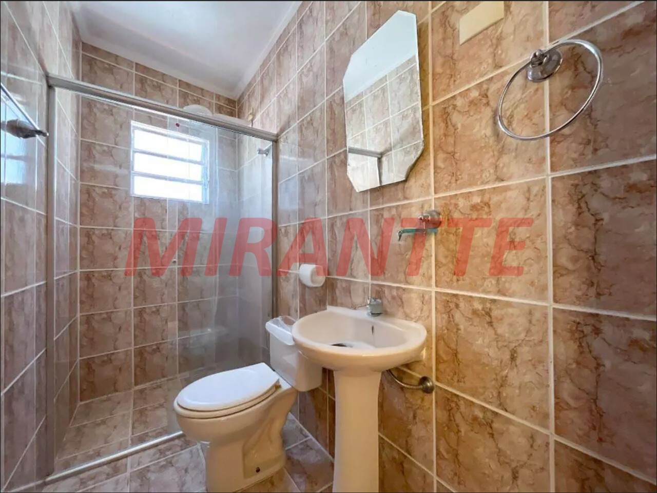 Sobrado de 125m² com 3 quartos em Jardim Virginia Bianca