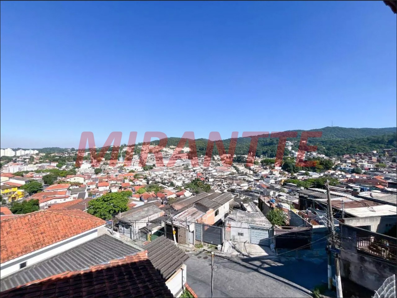 Sobrado de 125m² com 3 quartos em Jardim Virginia Bianca