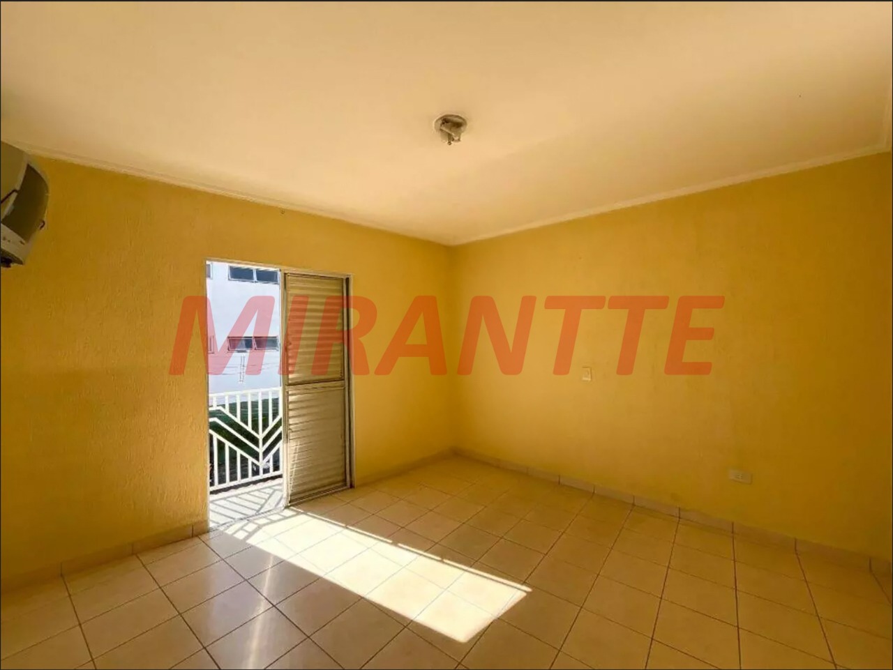 Sobrado de 125m² com 3 quartos em Jardim Virginia Bianca