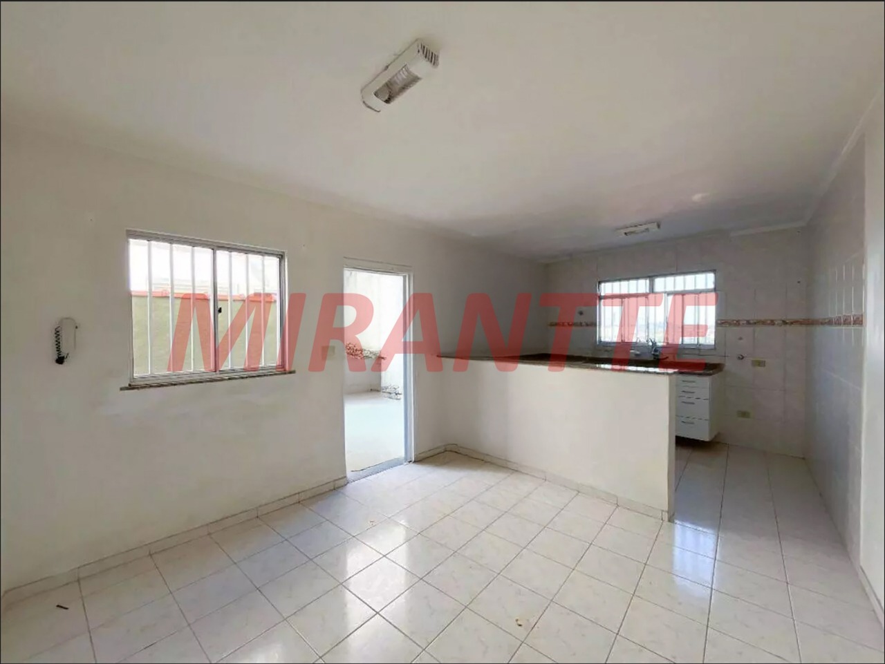 Sobrado de 125m² com 3 quartos em Jardim Virginia Bianca