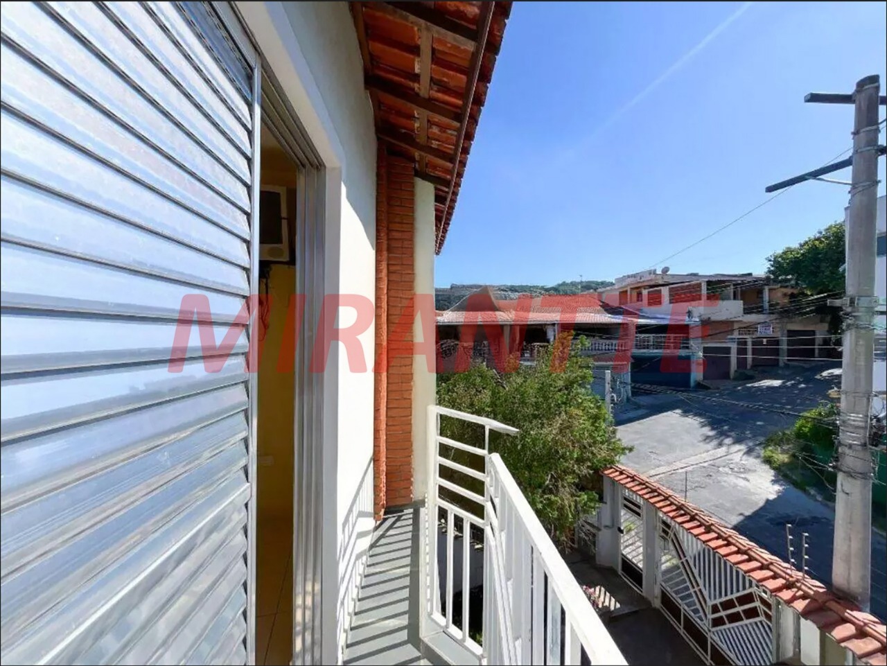 Sobrado de 125m² com 3 quartos em Jardim Virginia Bianca