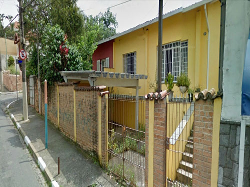 Terreno de 813m² em Tremembe