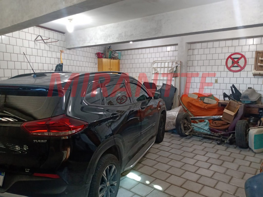 Sobrado de 205m² com 3 quartos em Vila Irmaos Arnoni