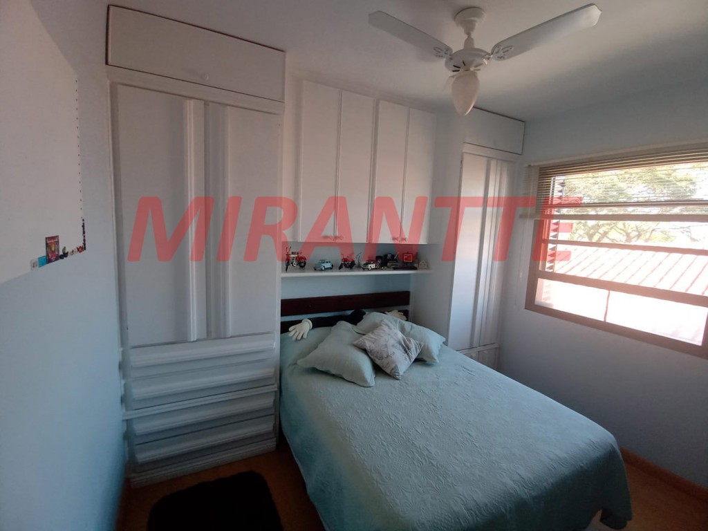 Sobrado de 205m² com 3 quartos em Vila Irmaos Arnoni