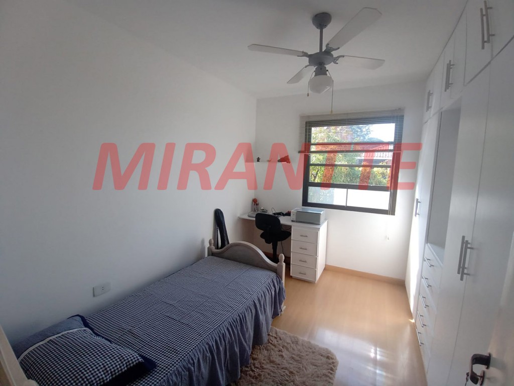 Sobrado de 205m² com 3 quartos em Vila Irmaos Arnoni