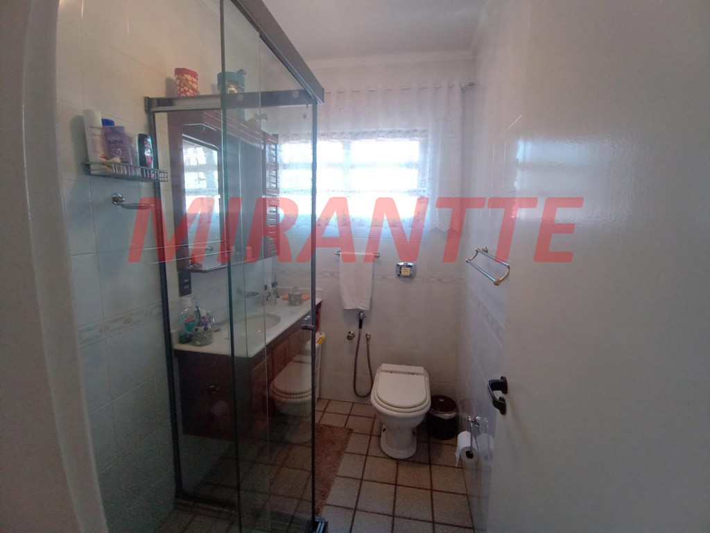Sobrado de 205m² com 3 quartos em Vila Irmaos Arnoni