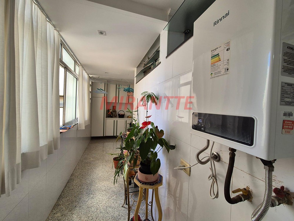 Apartamento de 160m² com 3 quartos em Santana