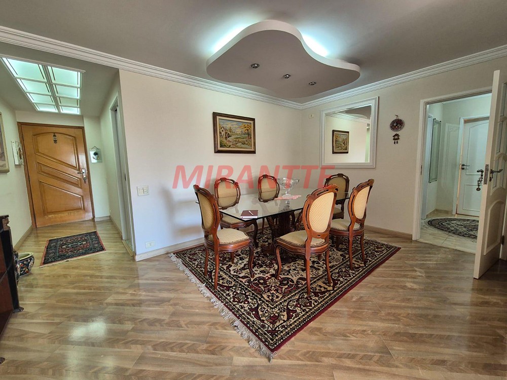 Apartamento de 160m² com 3 quartos em Santana