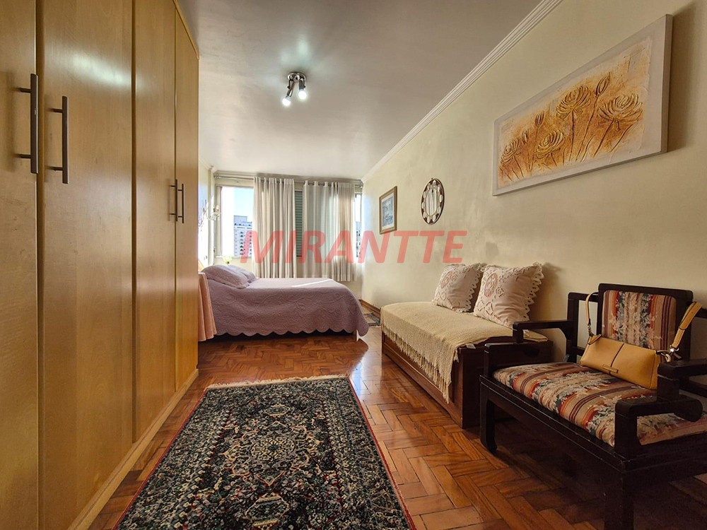 Apartamento de 160m² com 3 quartos em Santana