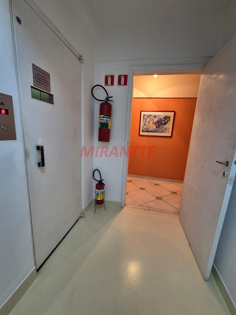 Apartamento de 160m² com 3 quartos em Santana