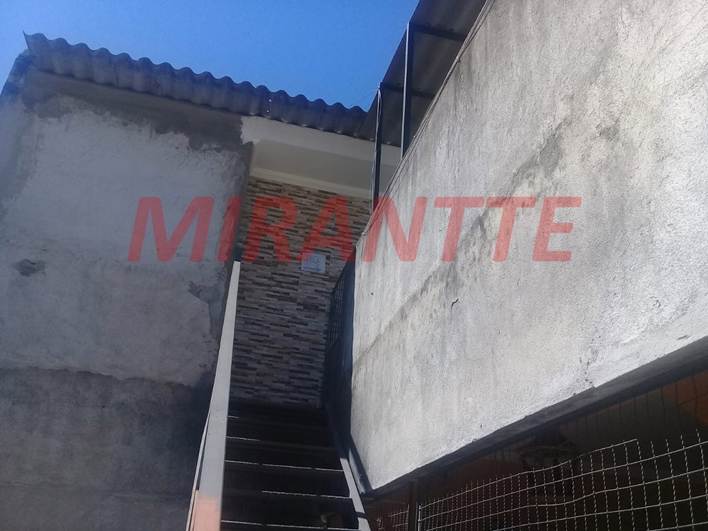 Terreno de 900m² com 2 quartos em Casa Verde