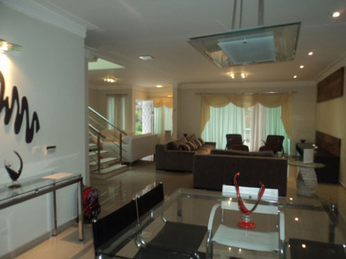 Cond. fechado de 480m² com 4 quartos em Tucuruvi