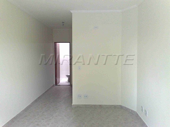 Comercial de 28m² em Jardim Cotiana