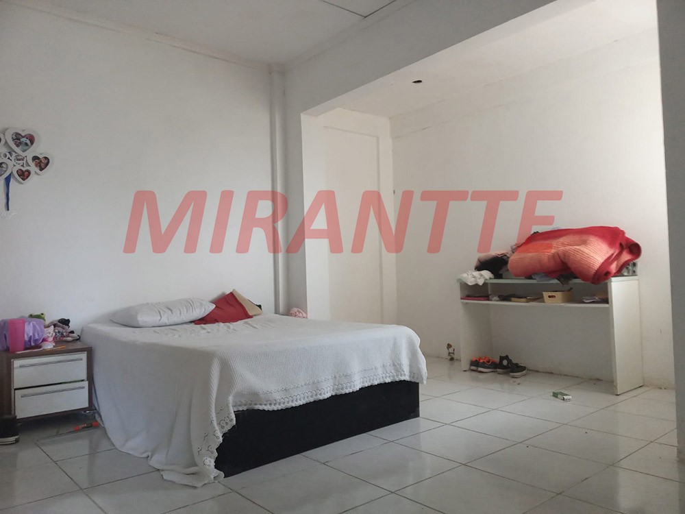 Comercial de 250m² em Horto Florestal