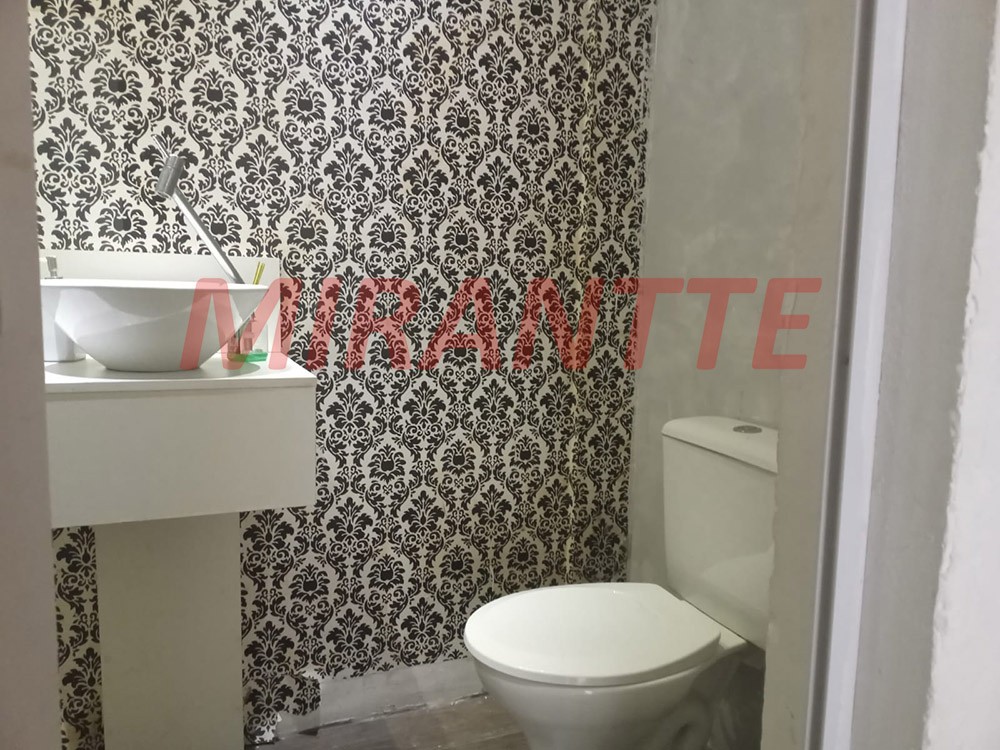 Comercial de 250m² em Horto Florestal