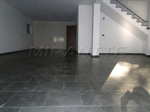 Sobrado de 365m² com 4 quartos em Jardim São Bento