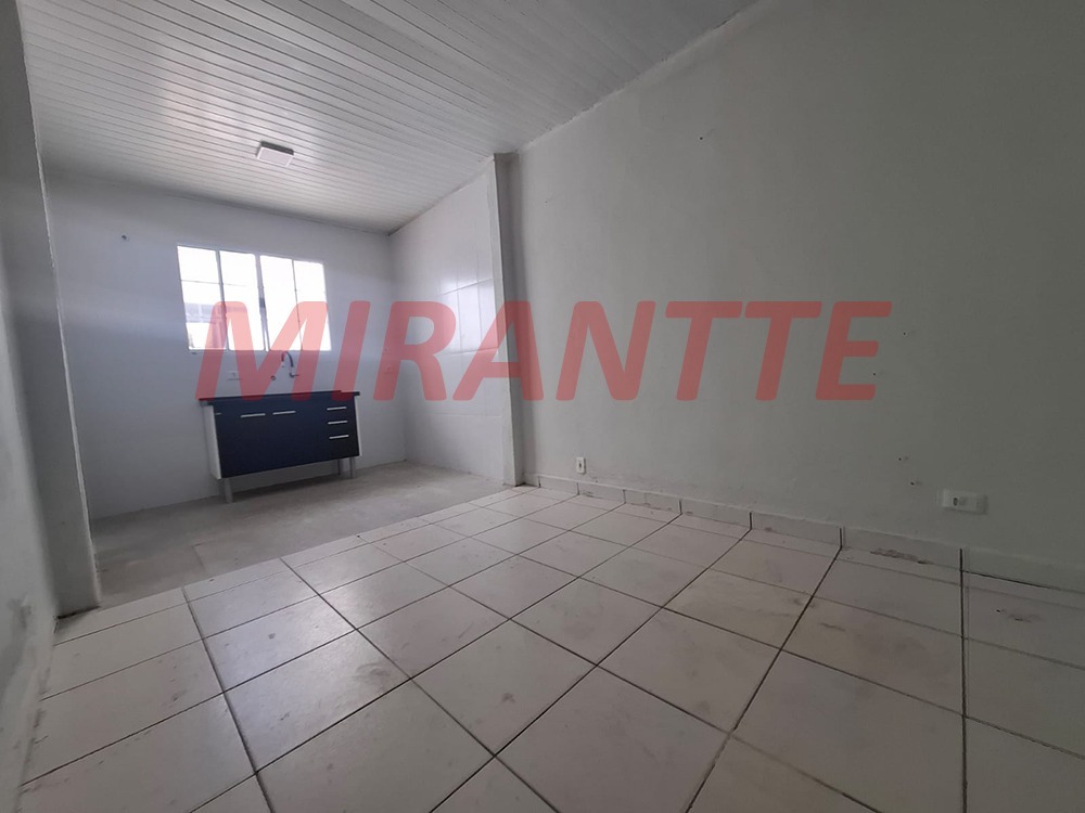 Casa terrea de 117m² com 3 quartos em Água Fria