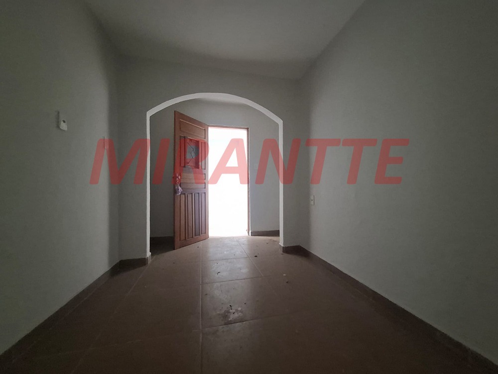 Casa terrea de 117m² com 3 quartos em Água Fria