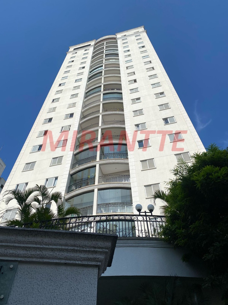 Apartamento de 80m² com 3 quartos em Santana