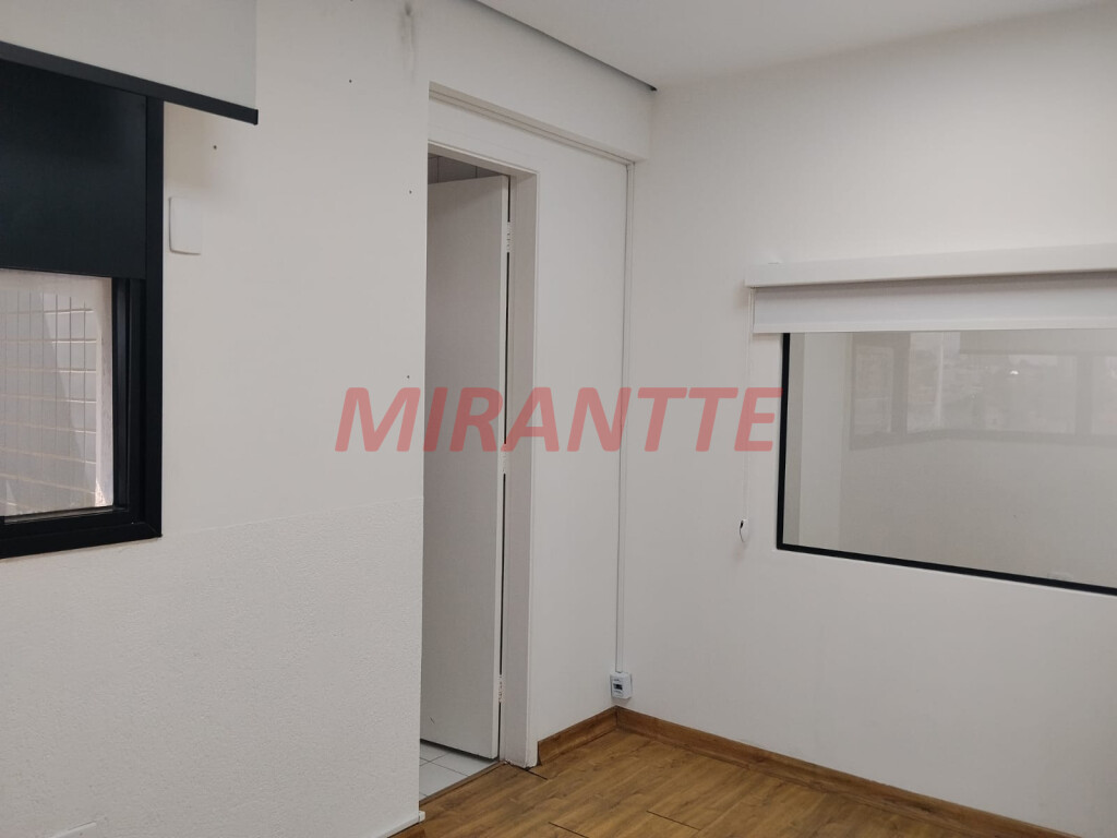 Comercial de 42m² em Santana