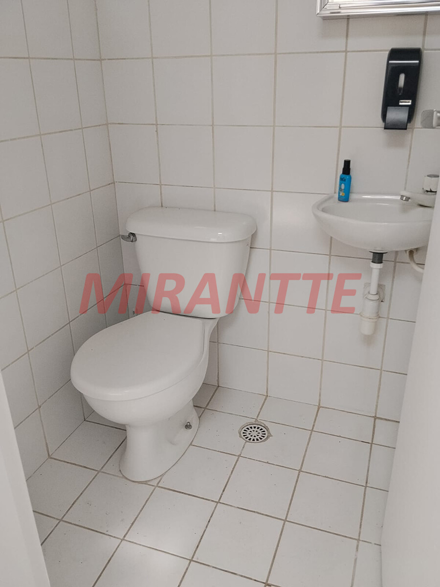 Comercial de 42m² em Santana