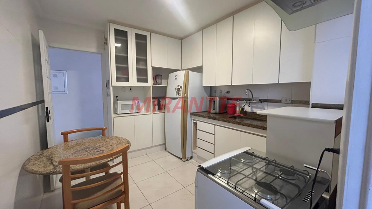 Apartamento de 73m² com 3 quartos em Santana