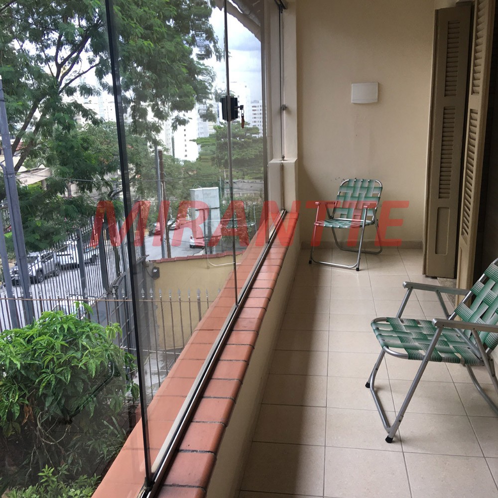 Sobrado de 190m² com 3 quartos em Santana