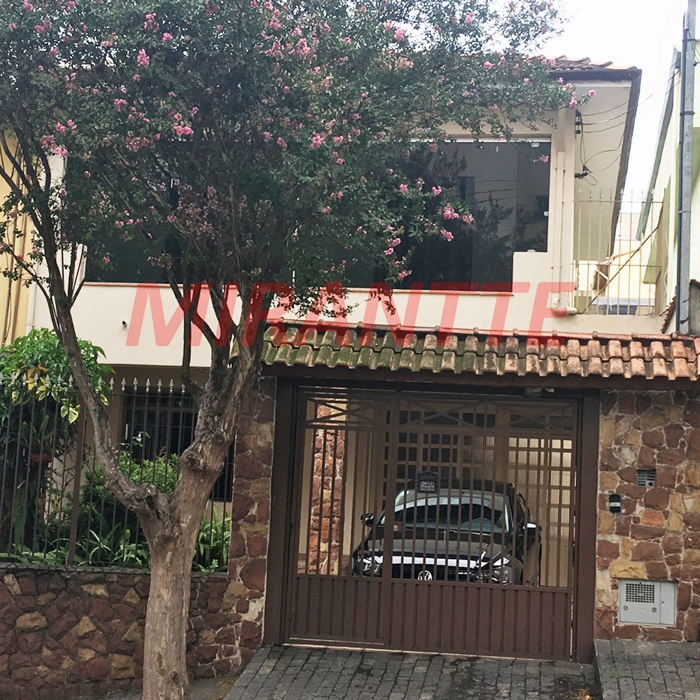 Sobrado de 190m² com 3 quartos em Santana