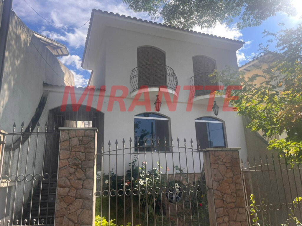 Sobrado de 222m² com 3 quartos em Palmas Do Tremembé