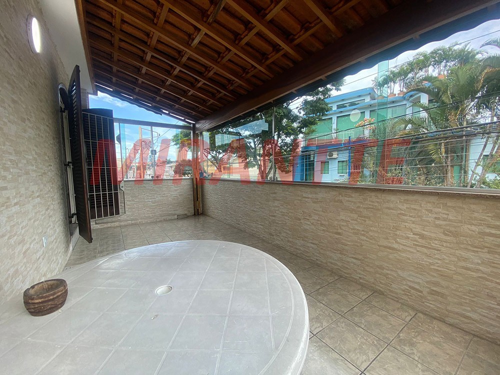 Sobrado de 145m² com 3 quartos em Jaçana