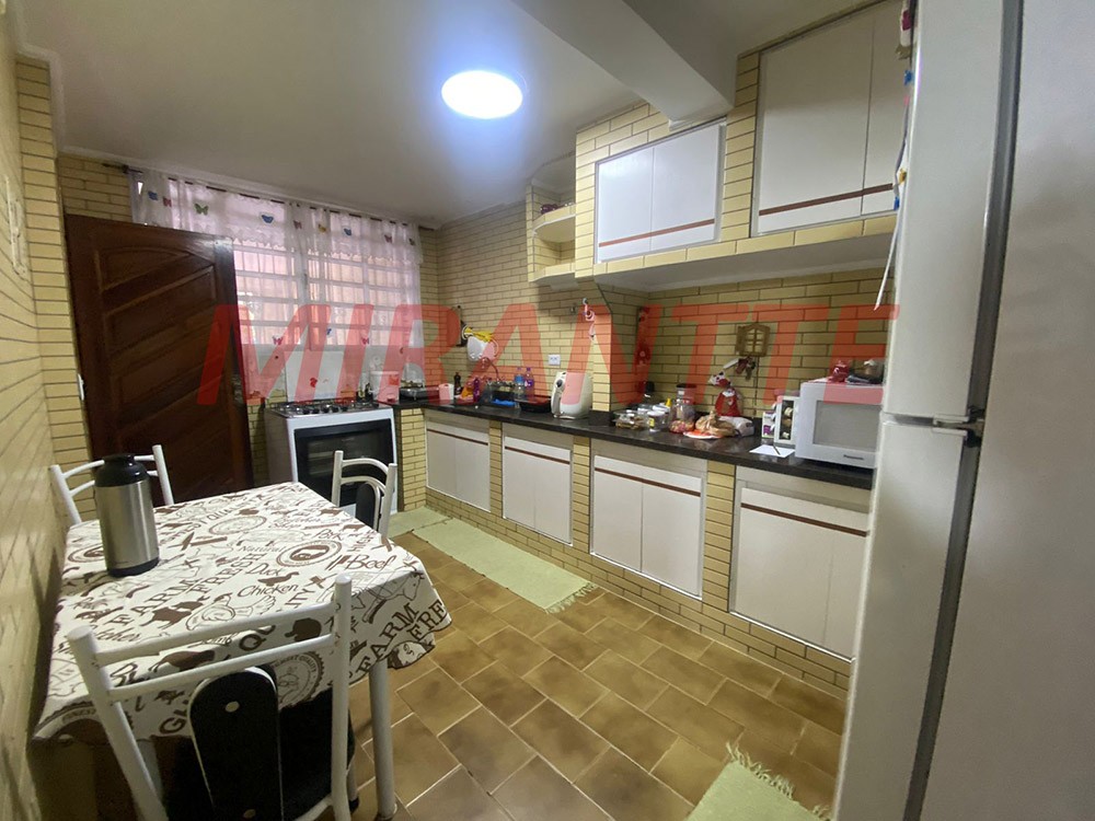Sobrado de 145m² com 3 quartos em Jaçana