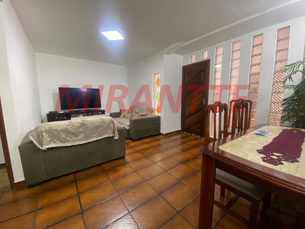 Sobrado de 145m² com 3 quartos em Jaçana