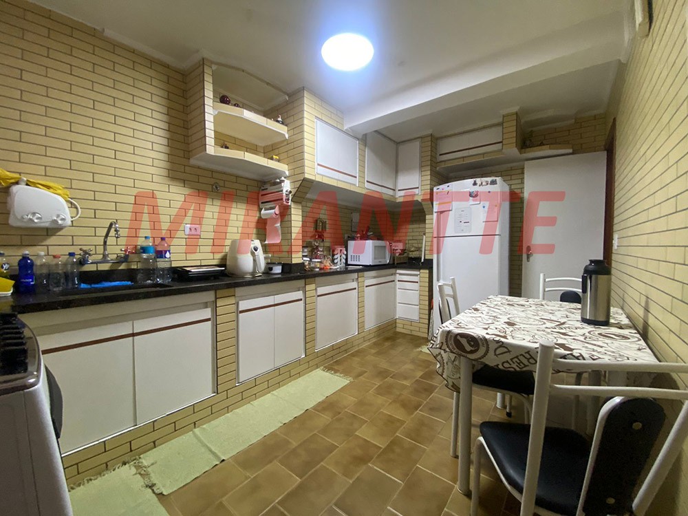 Sobrado de 145m² com 3 quartos em Jaçana