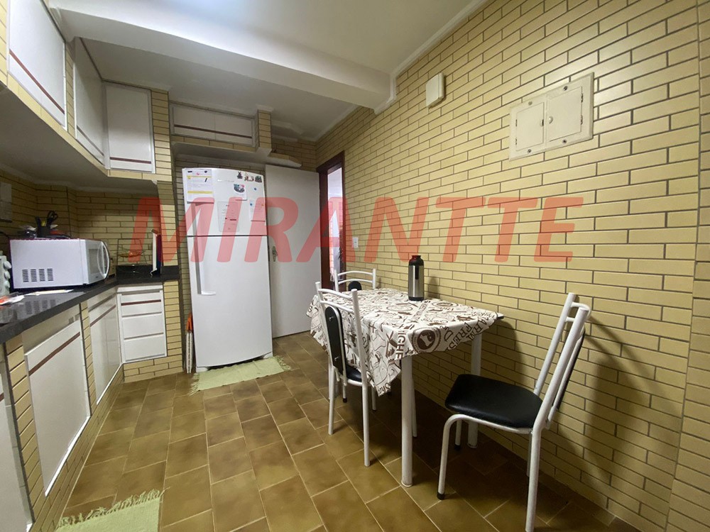 Sobrado de 145m² com 3 quartos em Jaçana