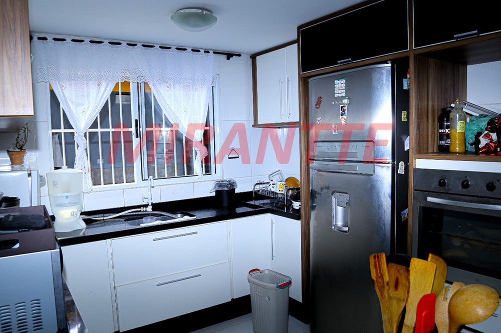 Sobrado de 184.84m² com 3 quartos em Parque Peruche