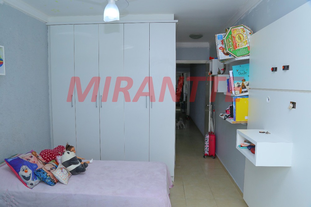 Sobrado de 184.84m² com 3 quartos em Parque Peruche