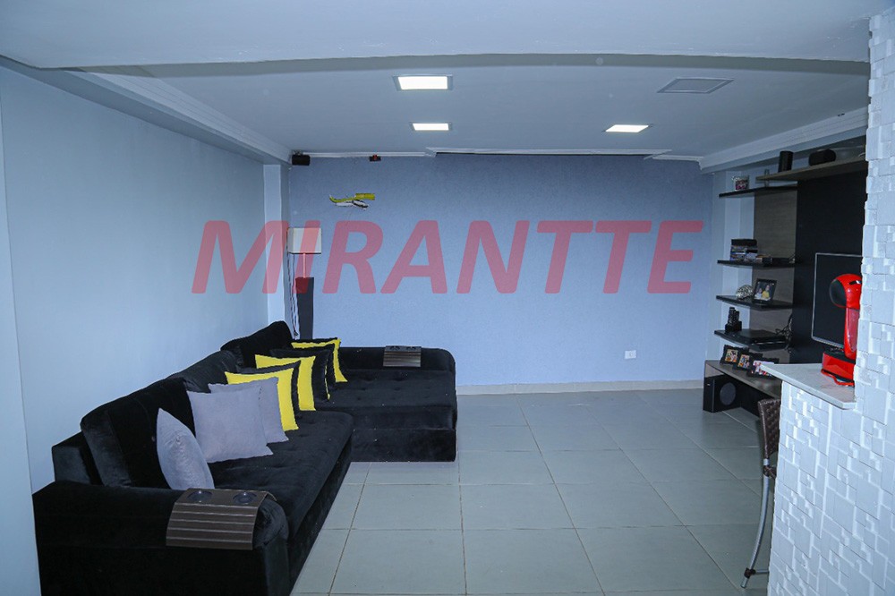 Sobrado de 184.84m² com 3 quartos em Parque Peruche
