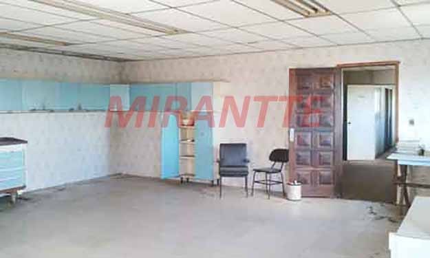 Galpao de 2800m² em Casa Verde