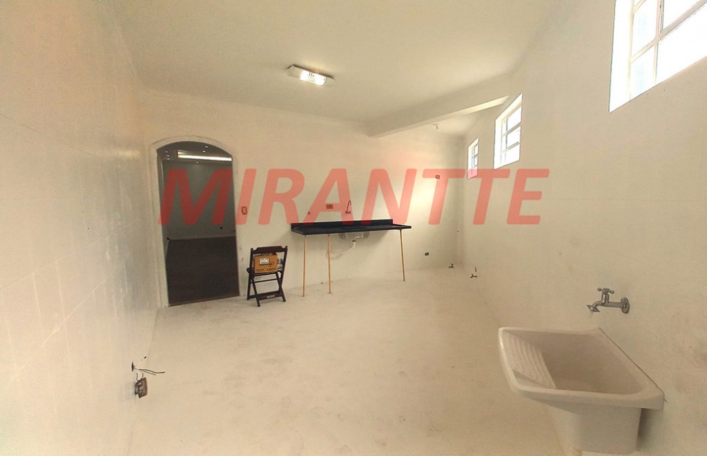 Sobrado de 128m² com 3 quartos em Jardim Tremembé