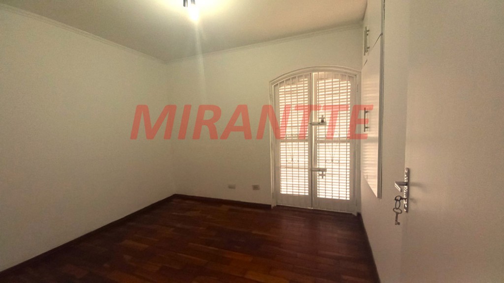 Sobrado de 128m² com 3 quartos em Jardim Tremembé