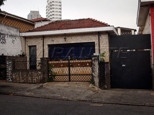 Casa terrea de 750m² com 2 quartos em Santa Teresinha