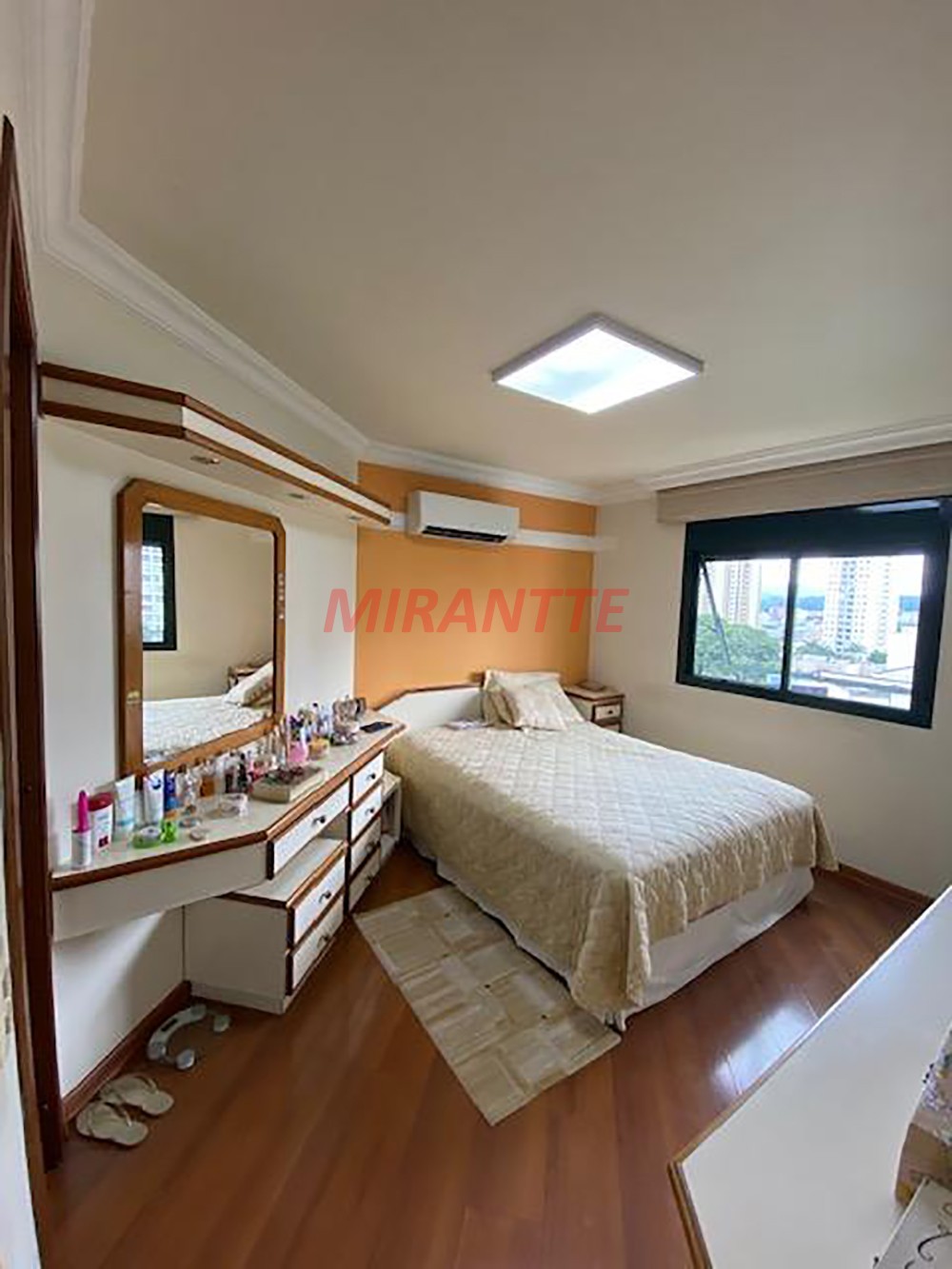 Apartamento de 158m² com 3 quartos em Santana