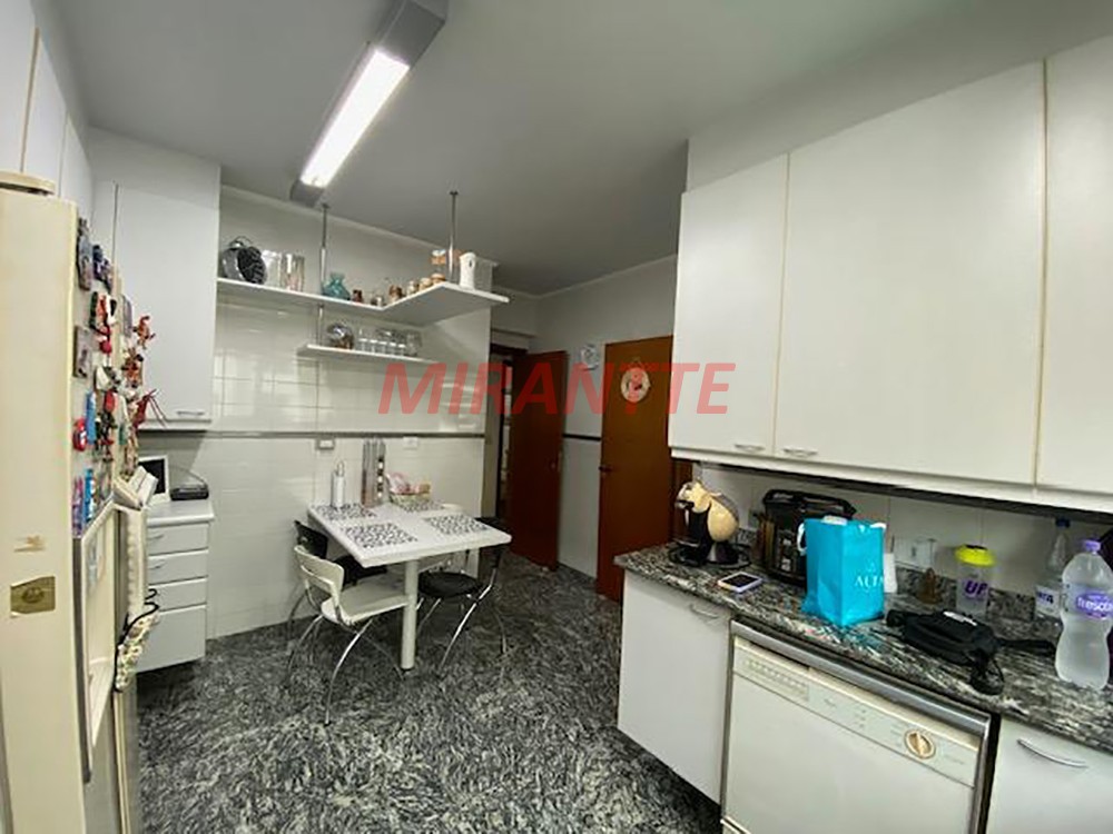 Apartamento de 158m² com 3 quartos em Santana