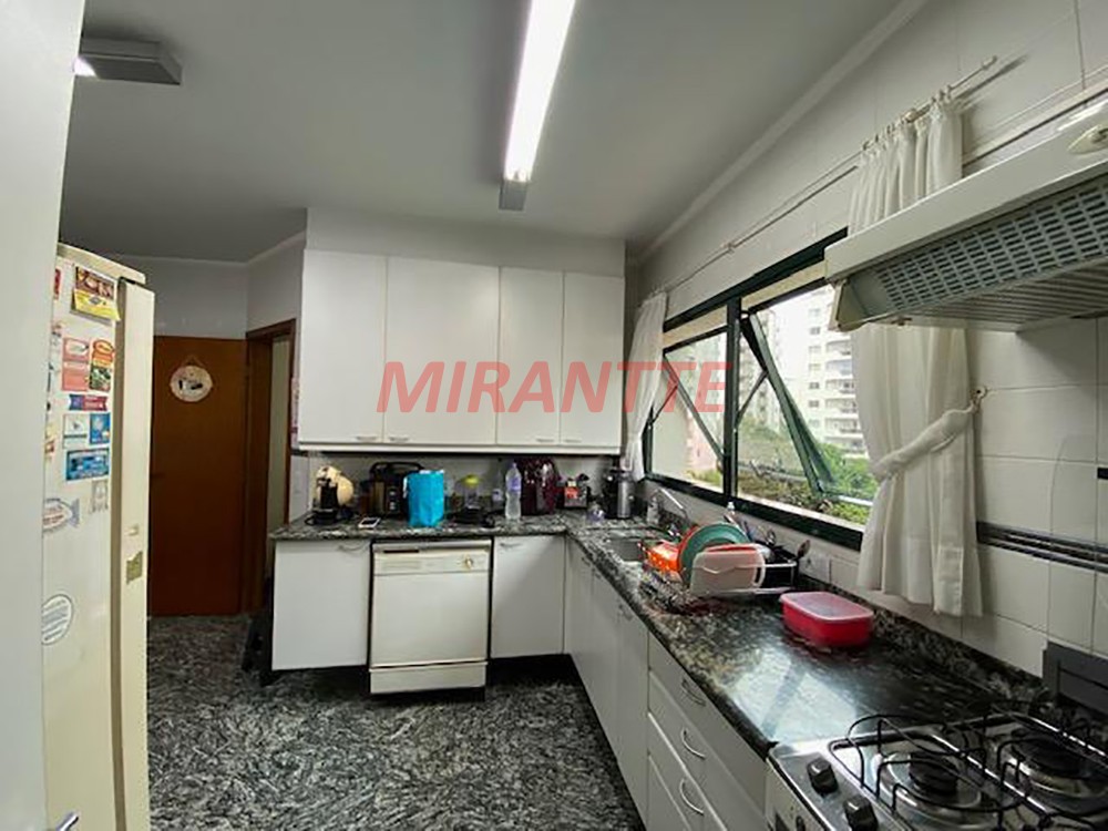 Apartamento de 158m² com 3 quartos em Santana