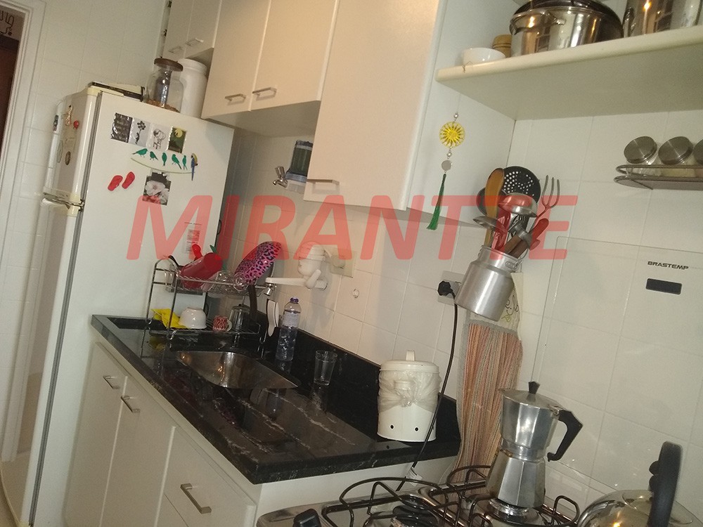 Apartamento de 50m² com 2 quartos em Santa Teresinha
