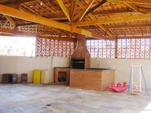 Apartamento de 50m² com 2 quartos em Santa Teresinha